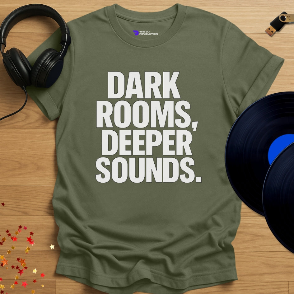 Dark Rooms Techno T-shirt in military green, front view