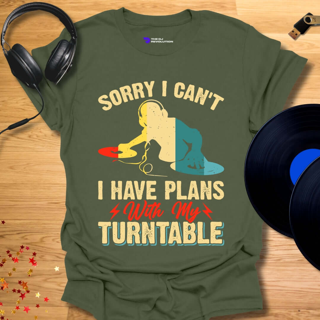 Turntable enthusiast DJ T-shirt, 'Turntable Plans' design in military green, front view