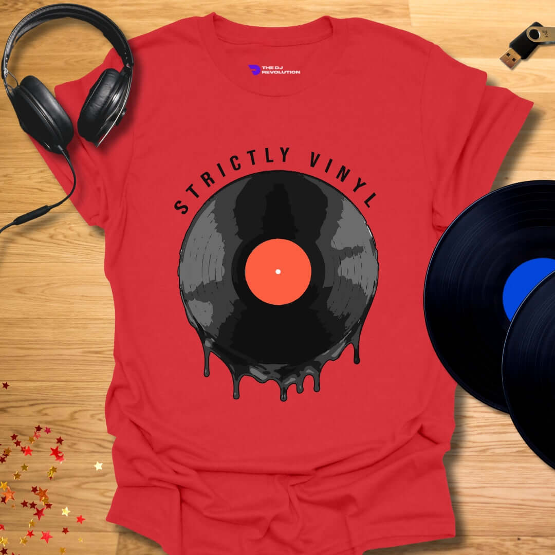 Vinyl enthusiast DJ T-shirt, 'Strictly Vinyl' design in red, front view