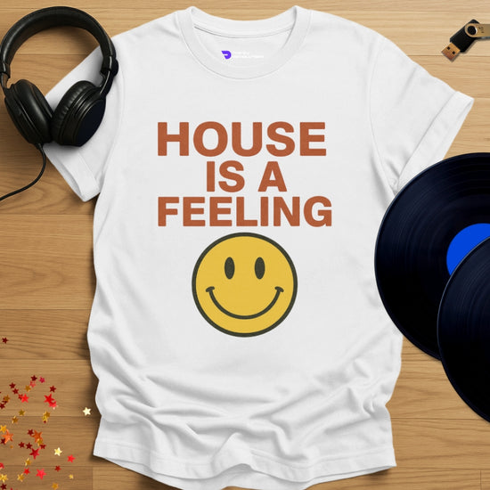 House is a Feeling house music T-shirt in white, front view