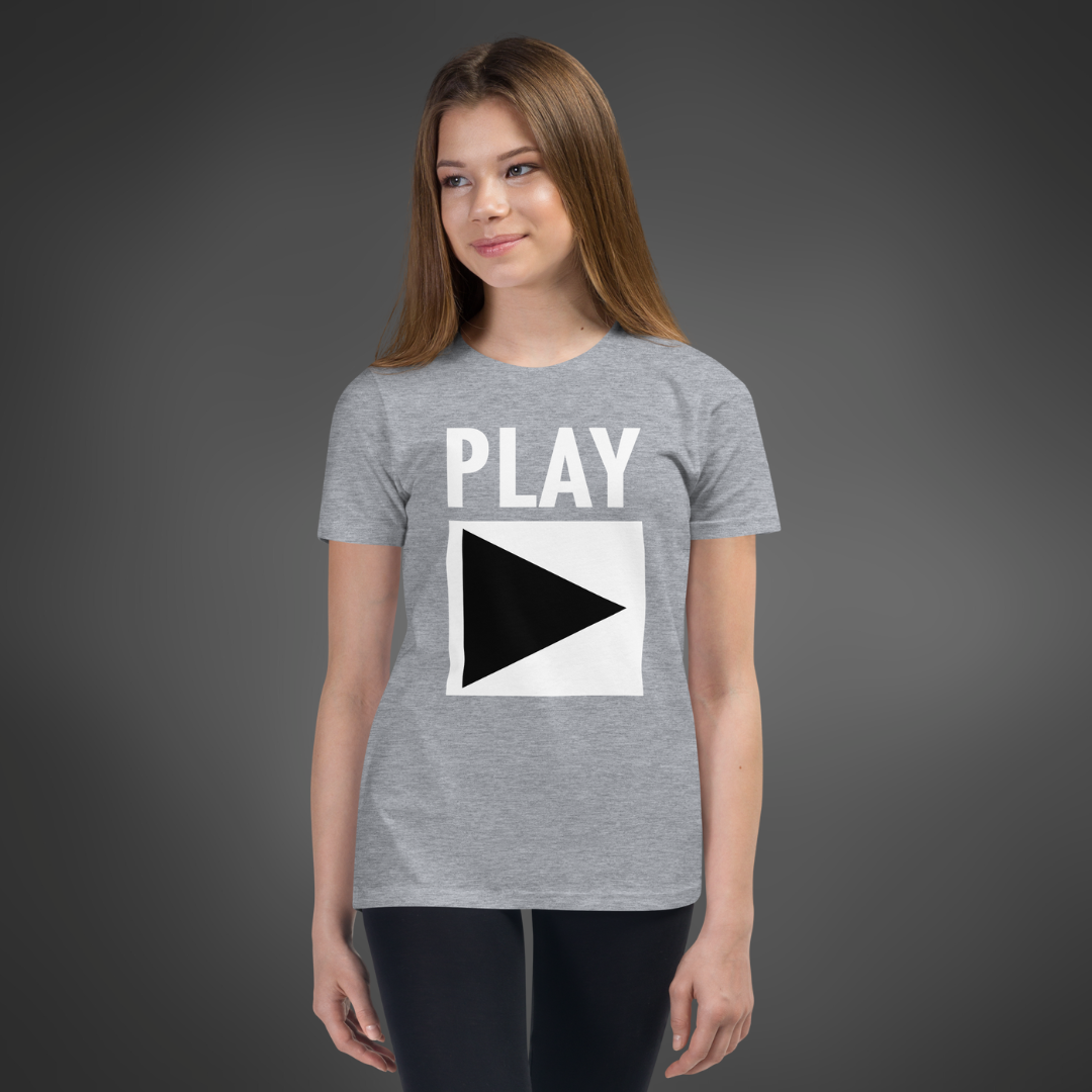 Youth DJ T-Shirt 'Play' design in athletic heather, front view
