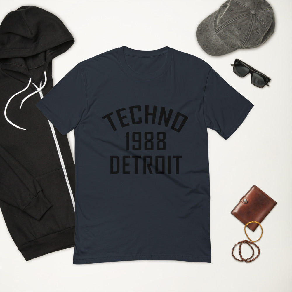 Men's Fitted Techno T-shirt '1988 Detroit' design in midnight navy, front view